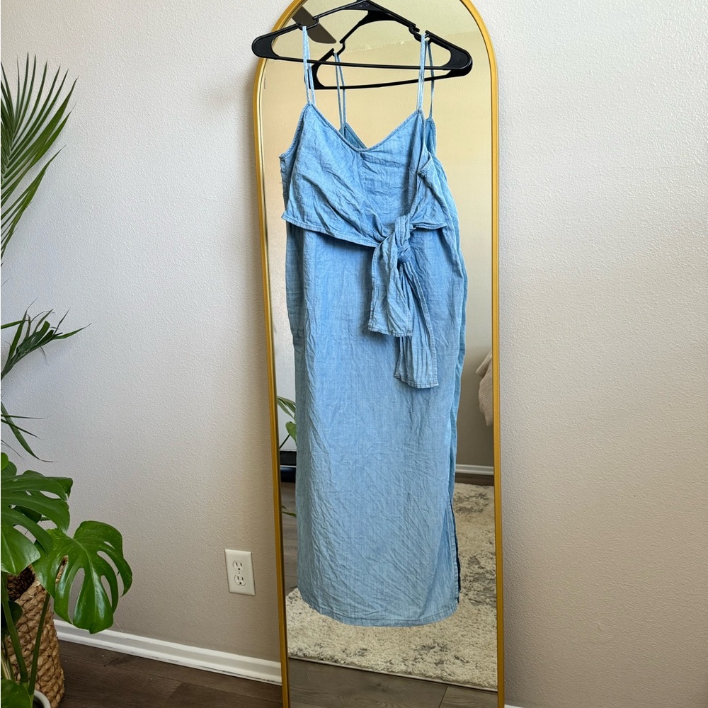 Topshop Tie Chambray Denim Faux Wrap Midi Dress, Size 8